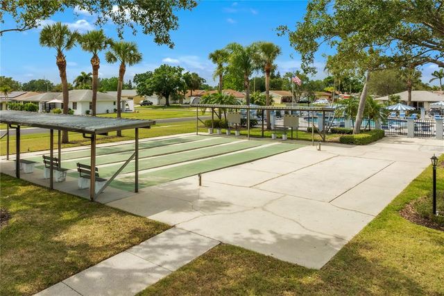 4017 103RD AVENUE N, Clearwater, FL 33762