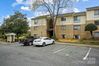 4816 Spring Lake Drive B, Charlotte, NC 28212