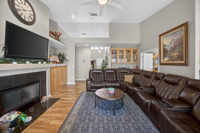 9089 Quail Terrace Way, Elk Grove, CA 95624