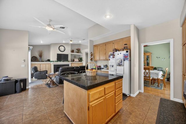 9089 Quail Terrace Way, Elk Grove, CA 95624