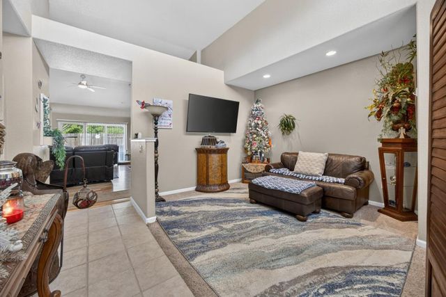 9089 Quail Terrace Way, Elk Grove, CA 95624