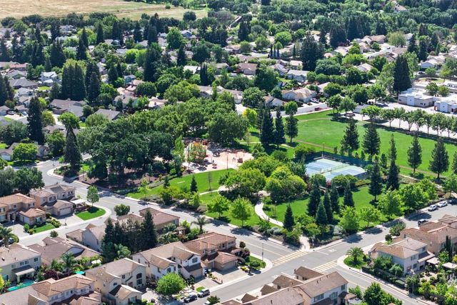 9089 Quail Terrace Way, Elk Grove, CA 95624