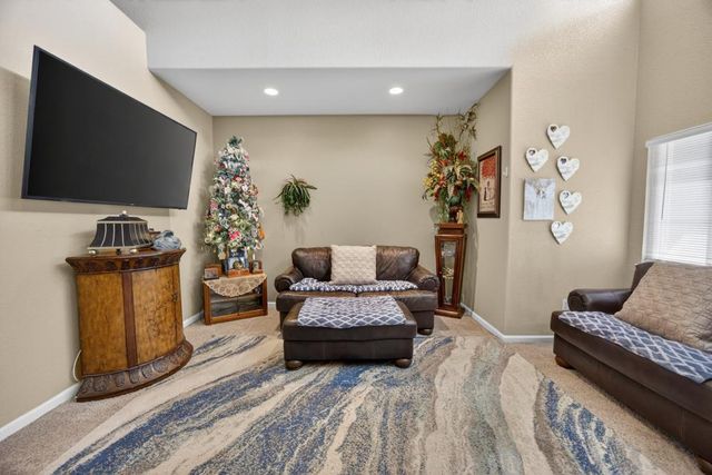 9089 Quail Terrace Way, Elk Grove, CA 95624