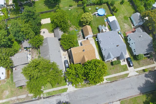 644 S Green St, Wichita, KS 67211
