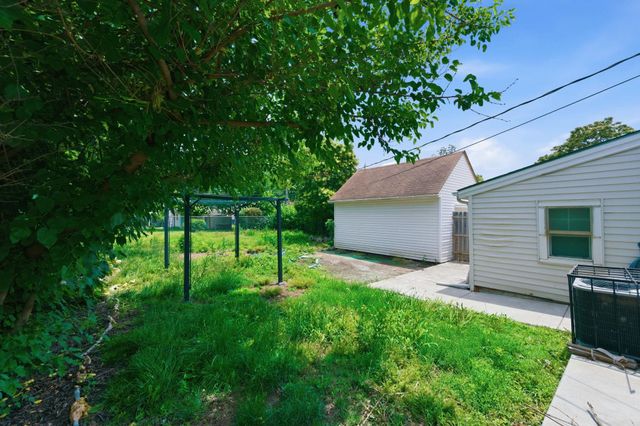 644 S Green St, Wichita, KS 67211