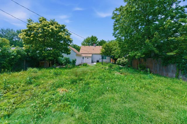 644 S Green St, Wichita, KS 67211