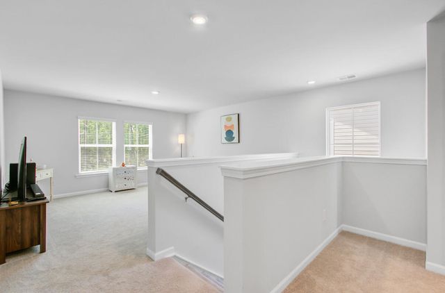 86 Red Bluff Street, Summerville, SC 29483