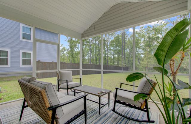 86 Red Bluff Street, Summerville, SC 29483