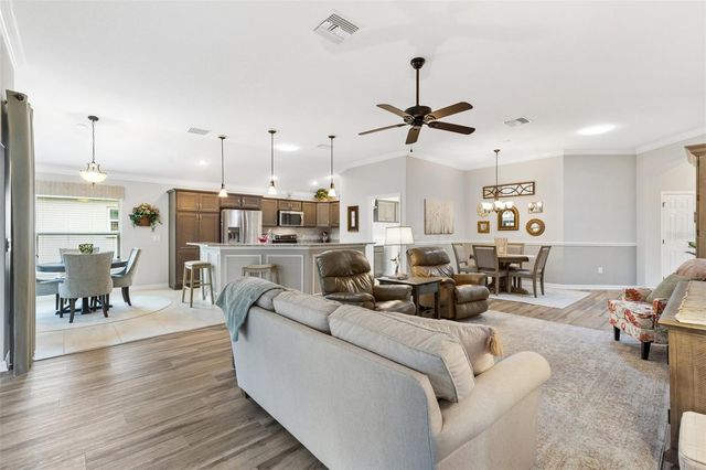 4354 ZEPPELIN ROAD, The Villages, FL 32163