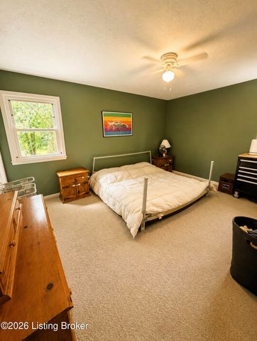 5802 Shelby St, Louisville, KY 40291