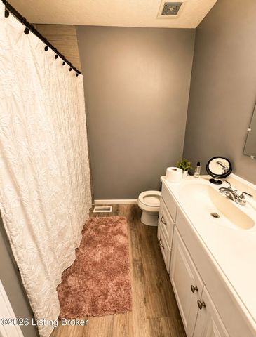 5802 Shelby St, Louisville, KY 40291