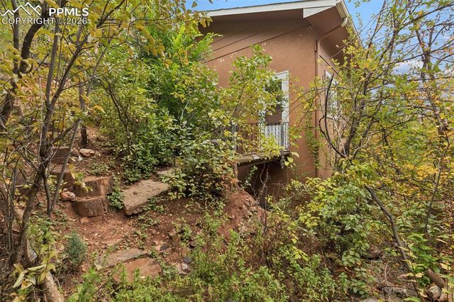 68 Minnehaha Avenue, Manitou Springs, CO 80829