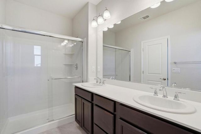 221 Caputo Circle, Oakley, CA 94561