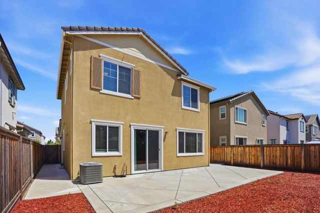 221 Caputo Circle, Oakley, CA 94561