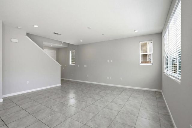 221 Caputo Circle, Oakley, CA 94561