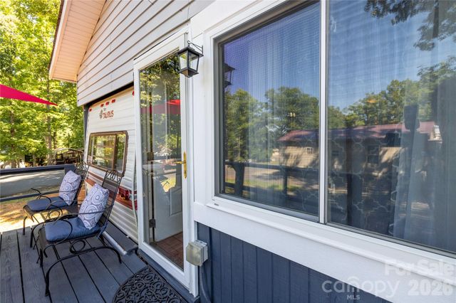110 & 112 Laurel Ridge Ridge, Mount Gilead, NC 27306