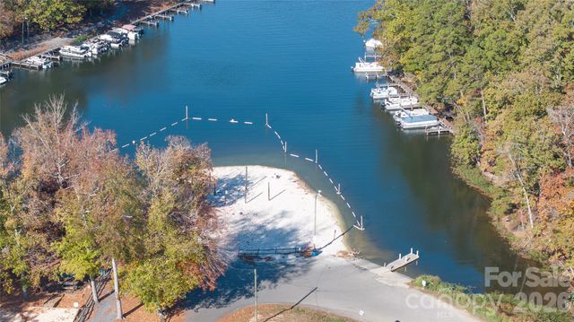 110 & 112 Laurel Ridge Ridge, Mount Gilead, NC 27306