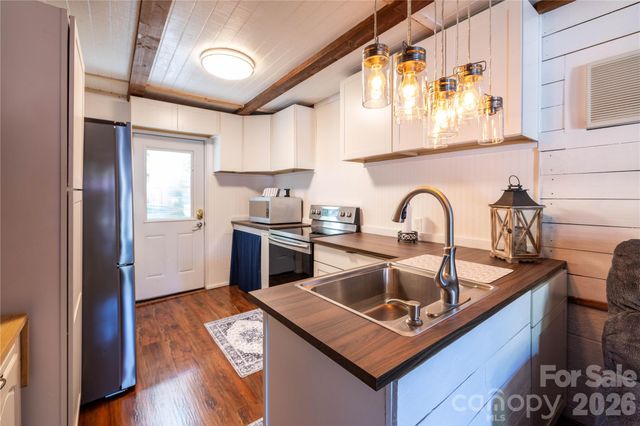 110 & 112 Laurel Ridge Ridge, Mount Gilead, NC 27306