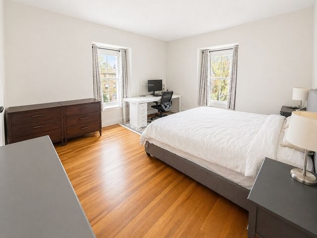 19 Prospect St 19, Newton, MA 02465