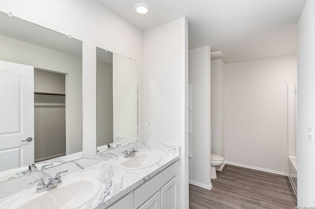 12914 Lorena Ochoa, San Antonio, TX 78221