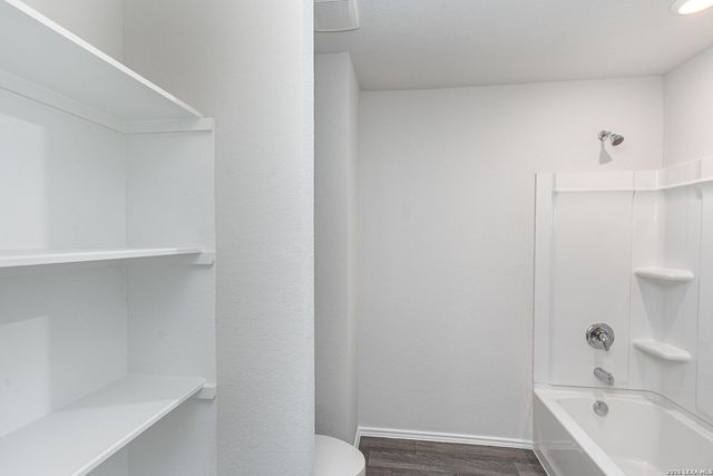 12914 Lorena Ochoa, San Antonio, TX 78221