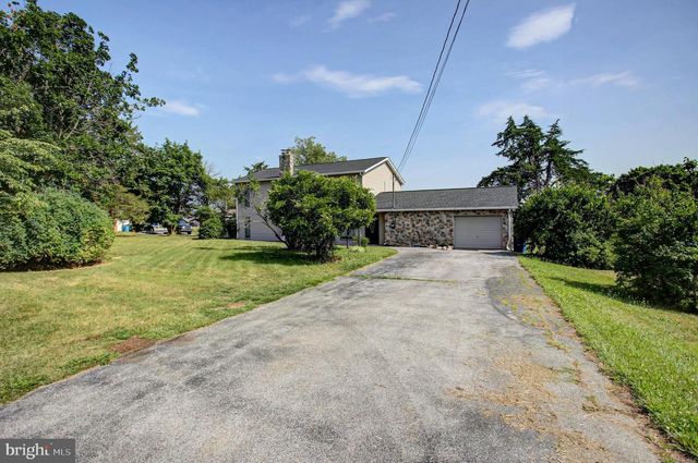 3365 BUCHANAN TRL W, Greencastle, PA 17225