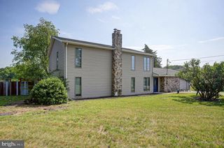 3365 BUCHANAN TRL W, Greencastle, PA 17225