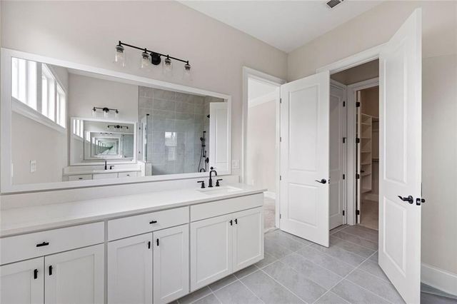 109 Village Green Avenue, Woodstock, GA 30189