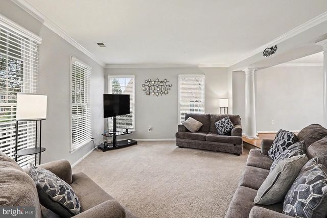 2812 TRUMPETER CT, Waldorf, MD 20601