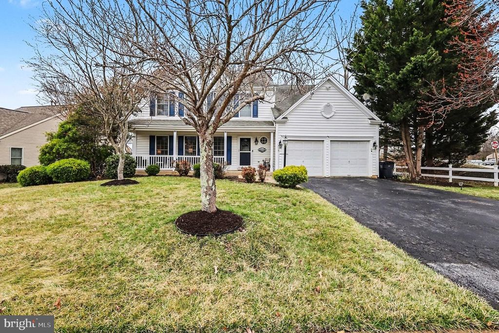 2812 TRUMPETER CT, Waldorf, MD 20601