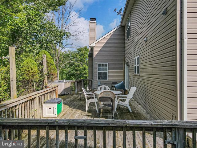 2358 SNAPDRAGON POINT, East Stroudsburg, PA 18301