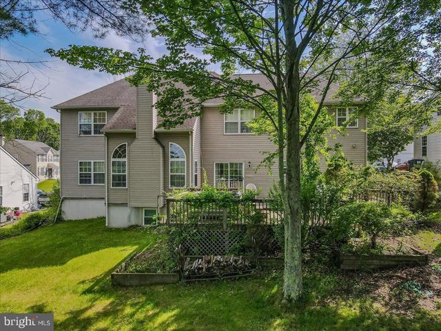 2358 SNAPDRAGON POINT, East Stroudsburg, PA 18301