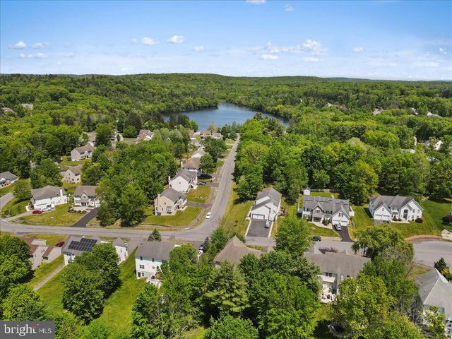 2358 SNAPDRAGON POINT, East Stroudsburg, PA 18301