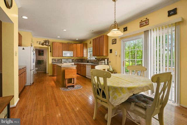 2358 SNAPDRAGON POINT, East Stroudsburg, PA 18301