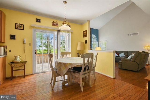 2358 SNAPDRAGON POINT, East Stroudsburg, PA 18301