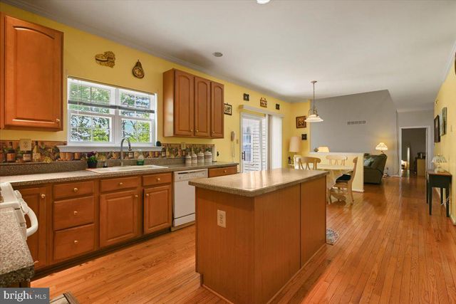 2358 SNAPDRAGON POINT, East Stroudsburg, PA 18301