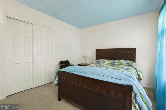 2358 SNAPDRAGON POINT, East Stroudsburg, PA 18301