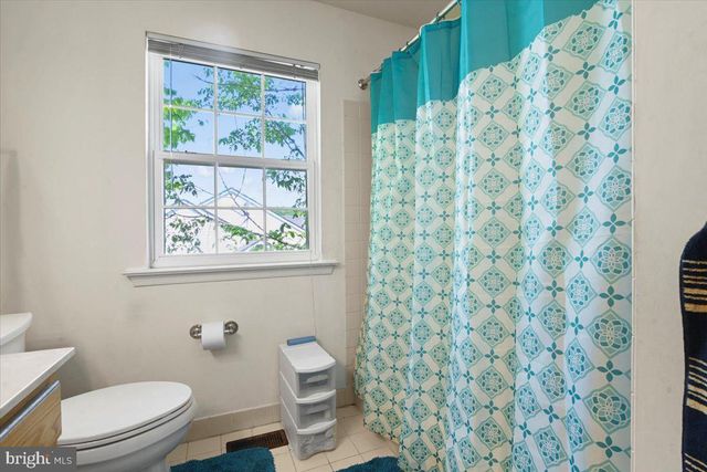 2358 SNAPDRAGON POINT, East Stroudsburg, PA 18301