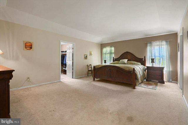 2358 SNAPDRAGON POINT, East Stroudsburg, PA 18301