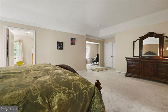2358 SNAPDRAGON POINT, East Stroudsburg, PA 18301
