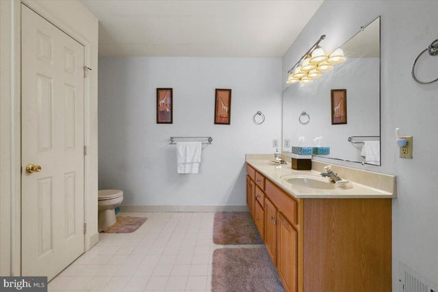 2358 SNAPDRAGON POINT, East Stroudsburg, PA 18301