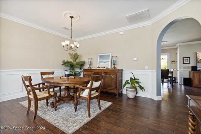 110 Poinsetta Street, Indialantic, FL 32903