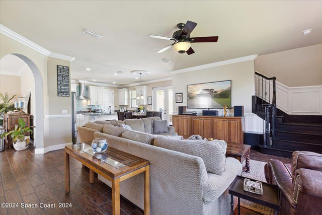 110 Poinsetta Street, Indialantic, FL 32903