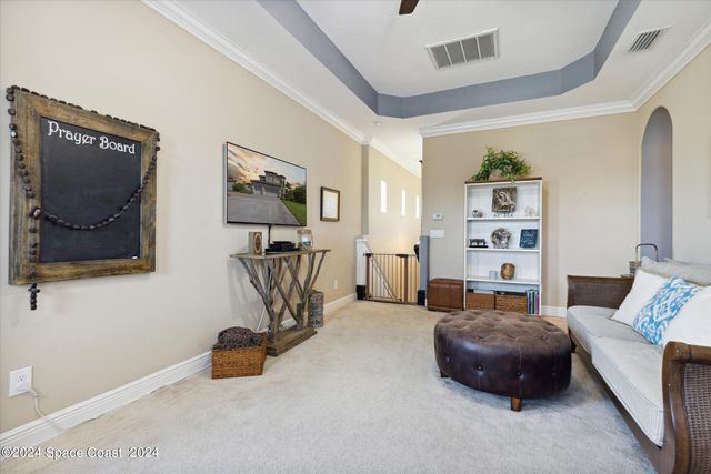 110 Poinsetta Street, Indialantic, FL 32903