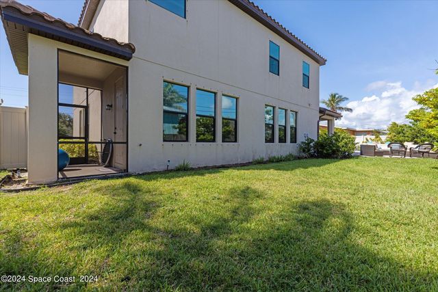 110 Poinsetta Street, Indialantic, FL 32903