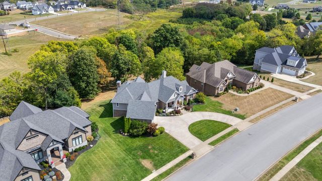 613 Old Coach Road, Nicholasville, KY 40356