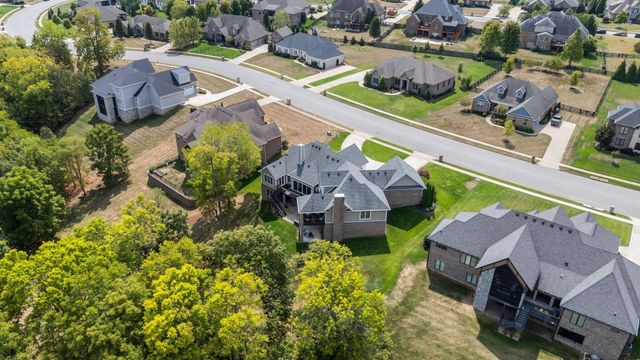 613 Old Coach Road, Nicholasville, KY 40356