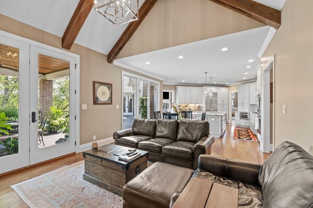 613 Old Coach Road, Nicholasville, KY 40356