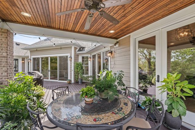 613 Old Coach Road, Nicholasville, KY 40356