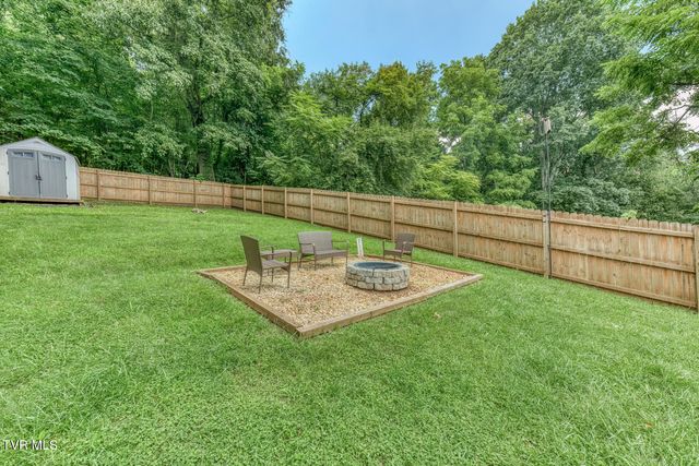 1259 Ridgecrest Avenue, Kingsport, TN 37660